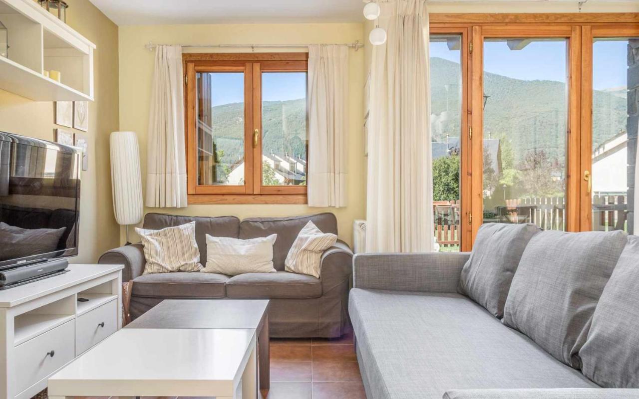 Casa Collarada Confort Villanúa Dış mekan fotoğraf